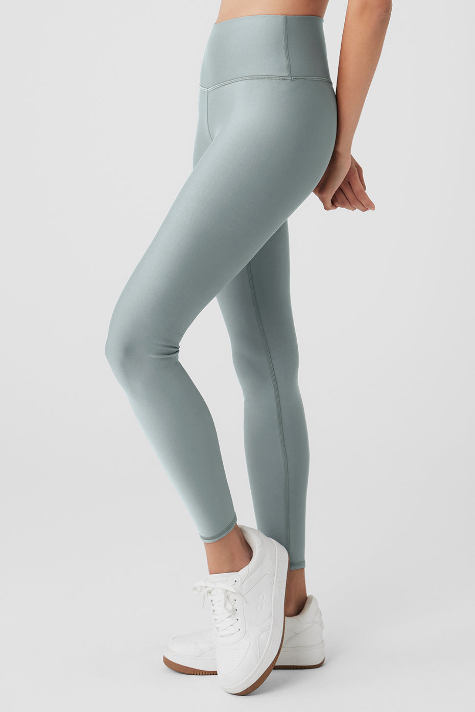 Airlift Winter Warm High-Waist Legging in soft green, featuring a second-skin fit and high waist for support and style.