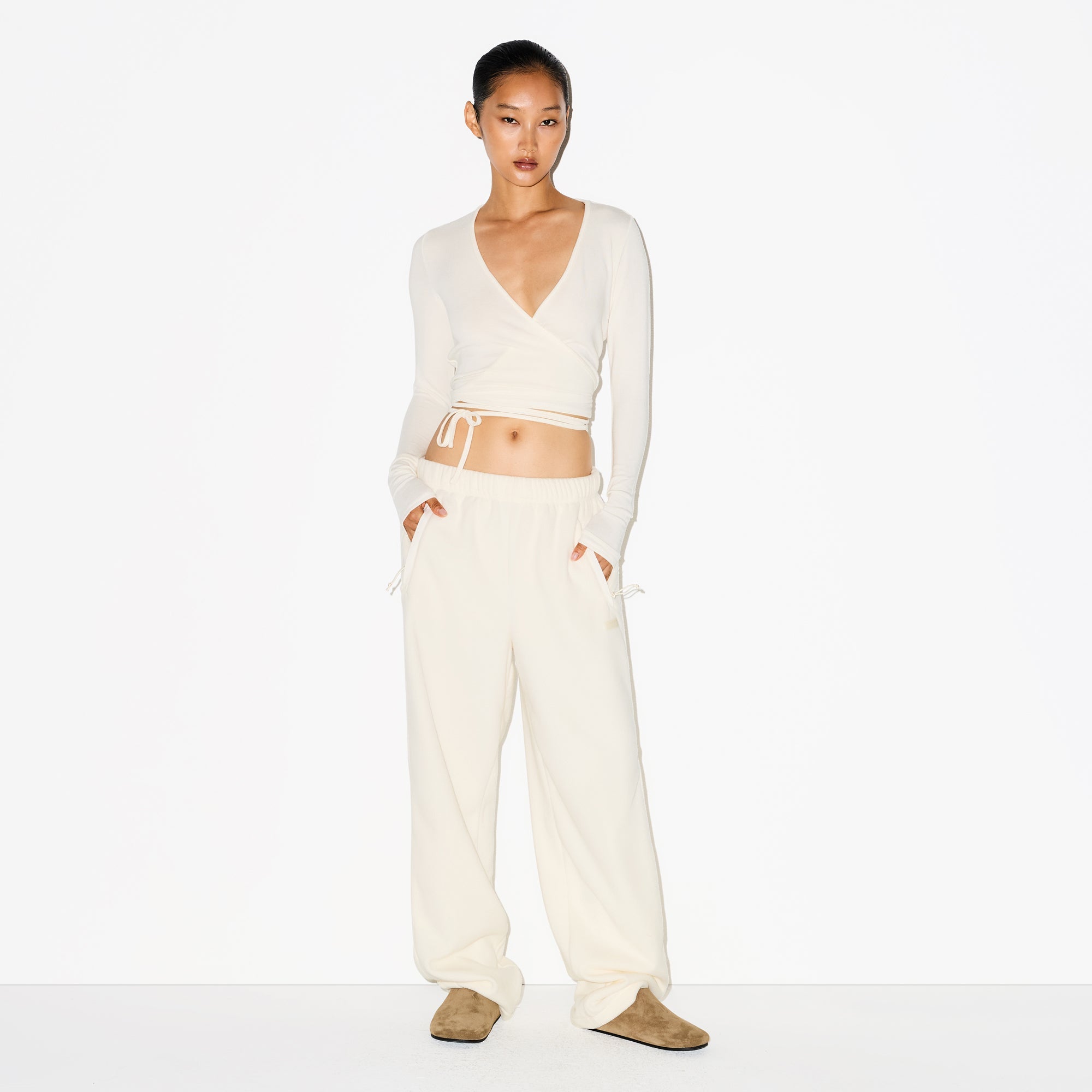 Outdoor Fleece Straight Leg Pant