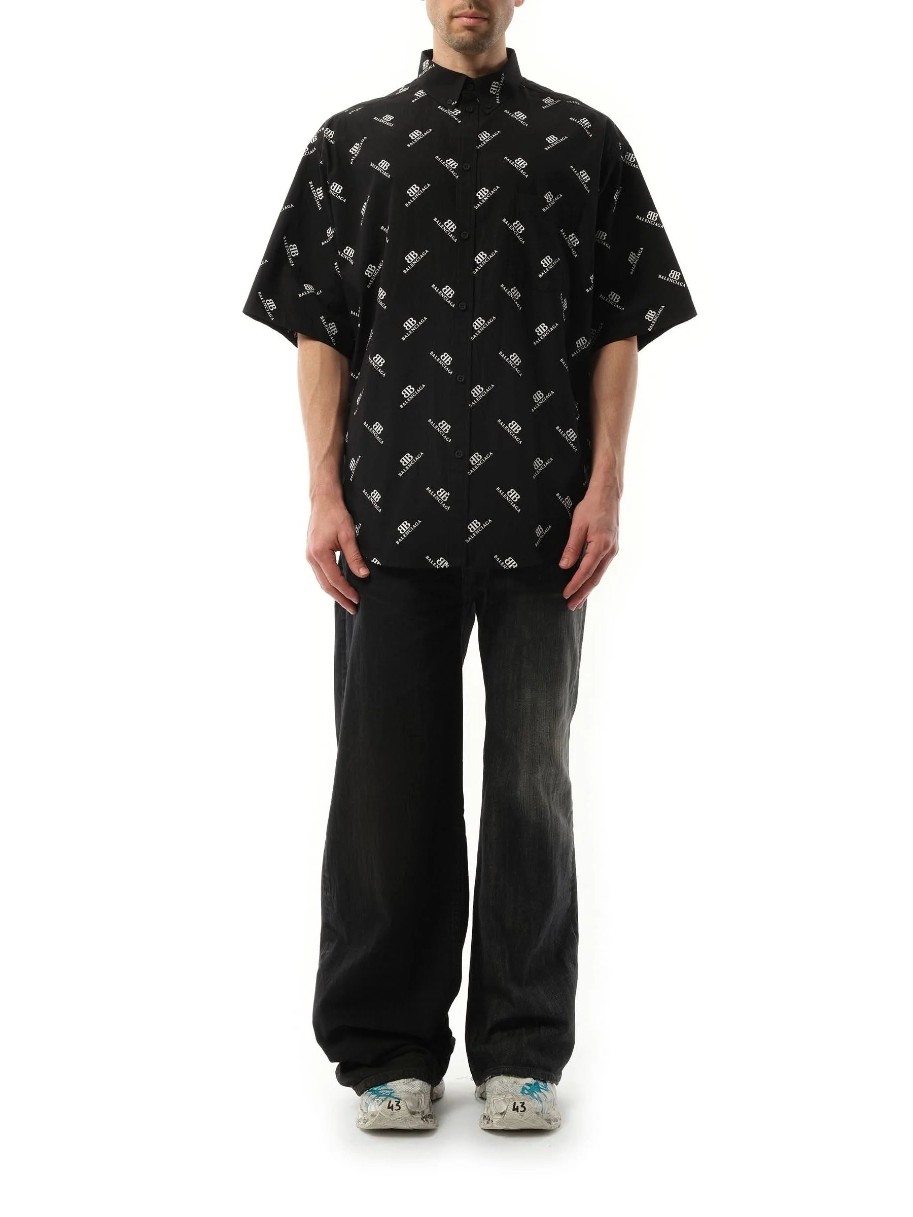 Monogram S/S Large Fit Shirt in Black/White