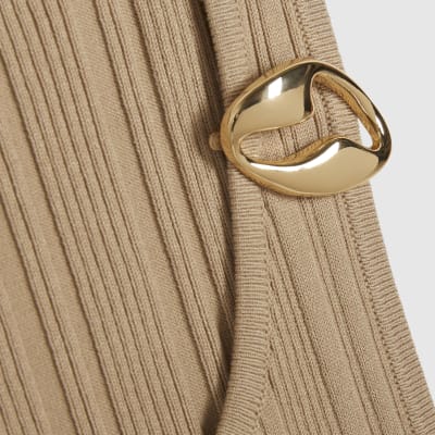 Beige Buckle Knitted Vest