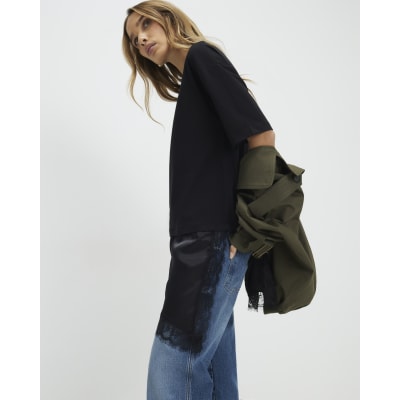 Black Lace Hem Aysmmetric T-Shirt