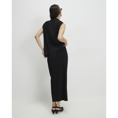 Black Plisse Midi Skirt