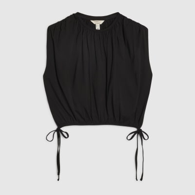 Black Short Sleeve Bubble Hem T-Shirt