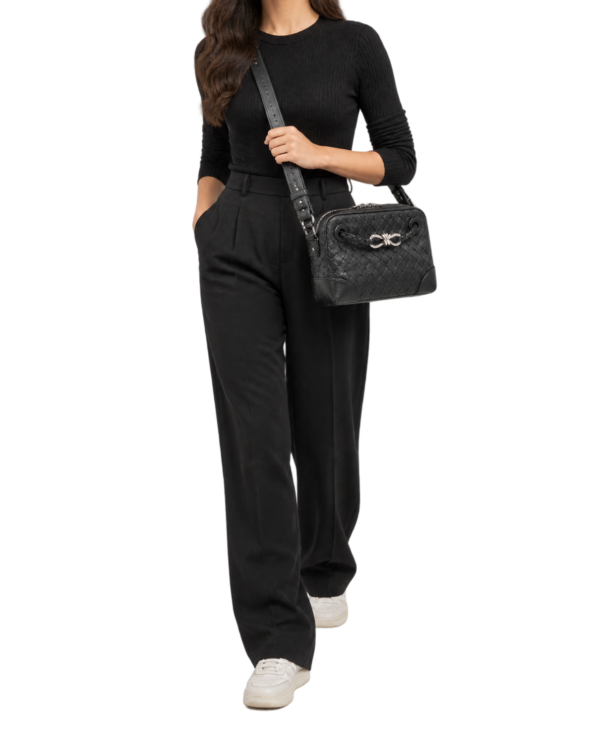Bottega Veneta Andiamo Zipped Messenger Bag