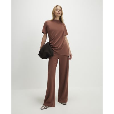 Brown Short Sleeve Drape Tunic Top
