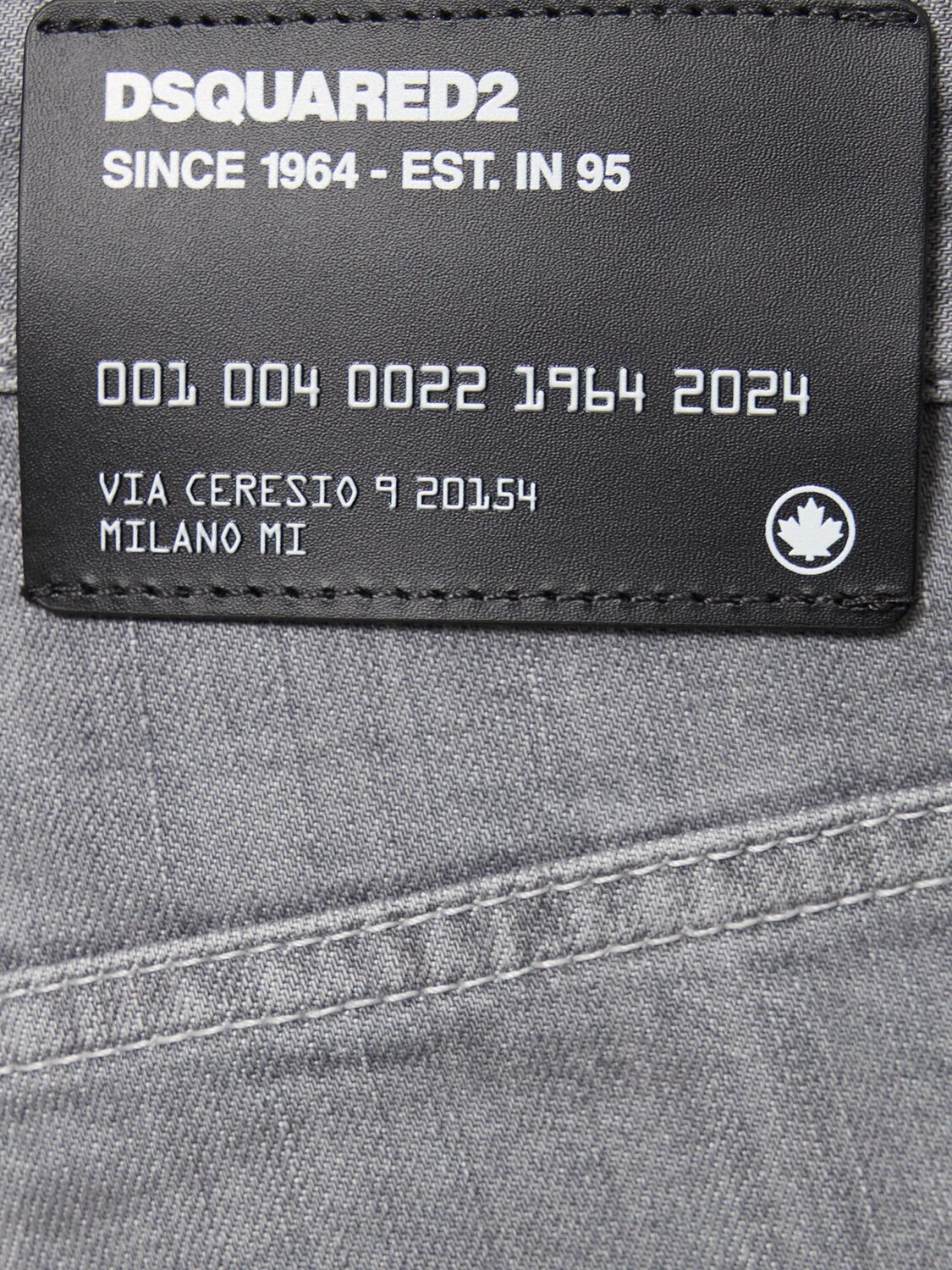 Dsquared2 Dsquared2 642 Stretch cotton denim jeans - Size: 32 Jeans | Shop From The Mirage