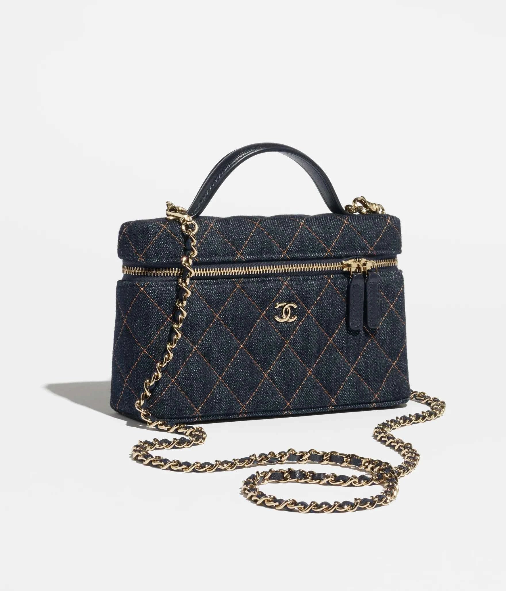 Classic Vanity with Chain