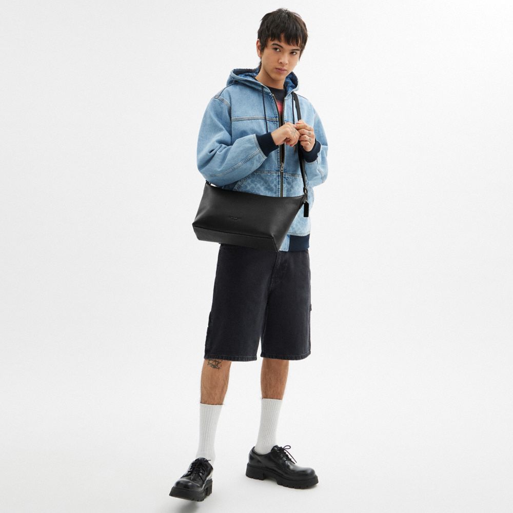 Finn Crossbody Bag