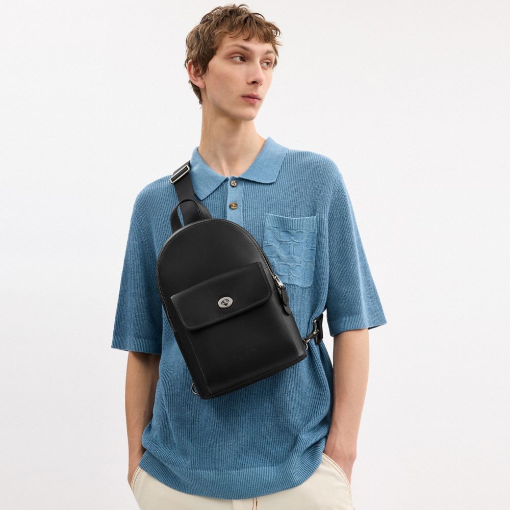 Turnlock Sling Pack