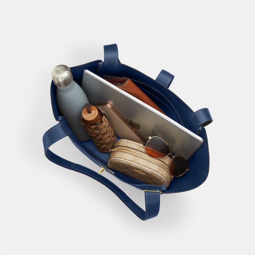 Hadley Turnlock Tote Bag