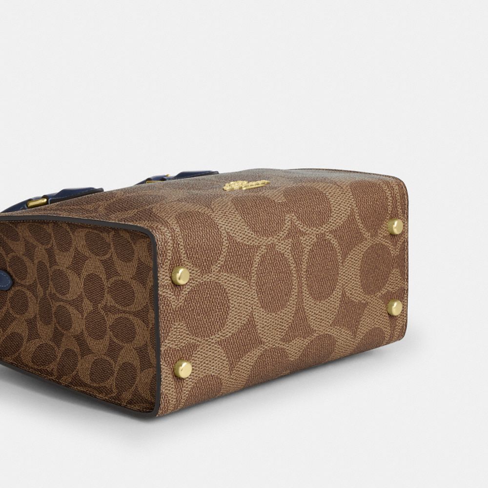 Maggie Small Tote Bag In Signature Canvas
