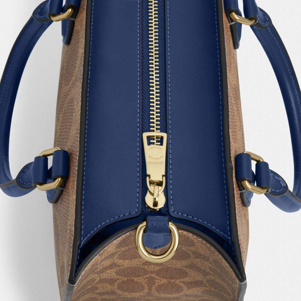 Maggie Small Tote Bag In Signature Canvas