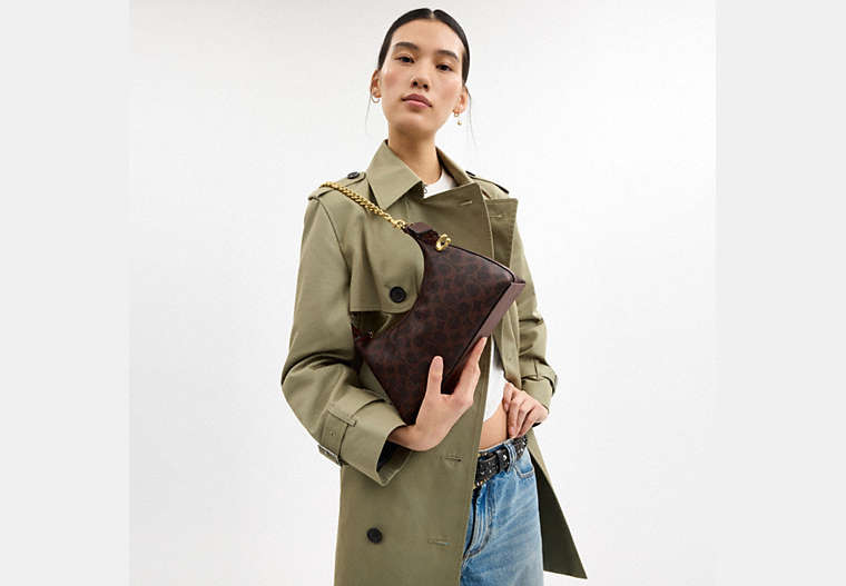 Juliet Shoulder Bag 25 In Signature Canvas