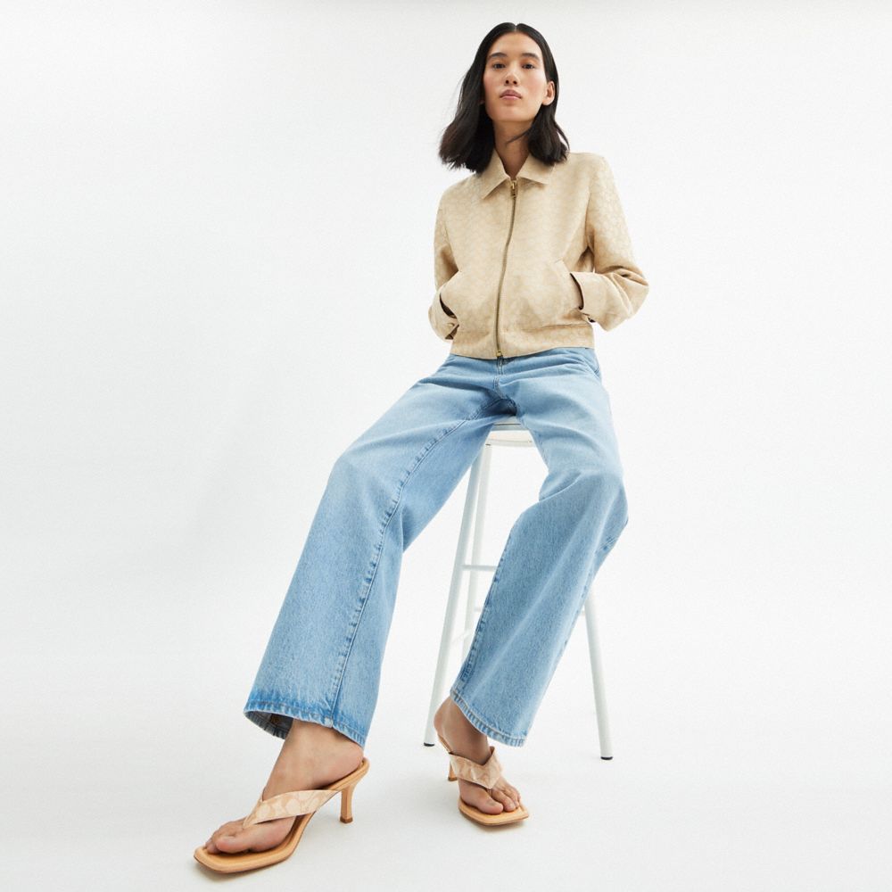 Kitten Heel In Signature Canvas