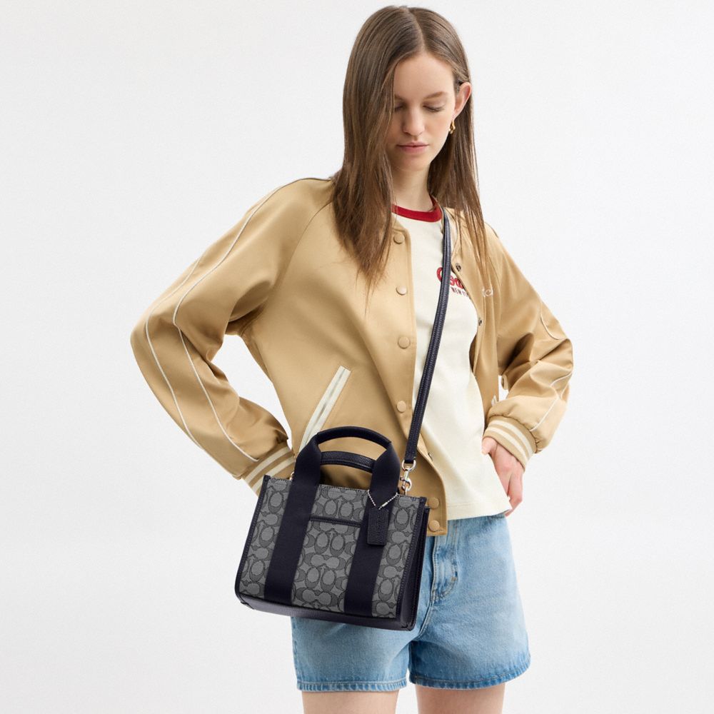 Smith Tote Bag 24 In Signature Jacquard