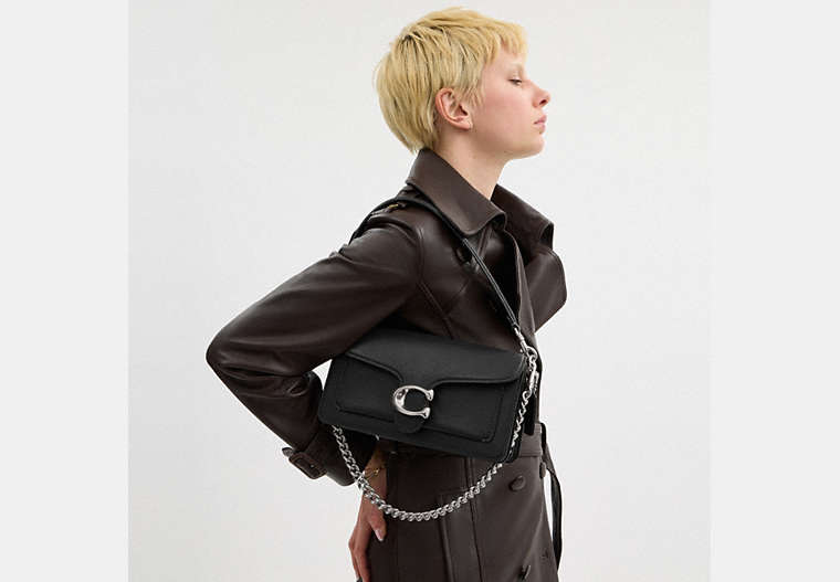 Short Chunky Curb Chain Strap