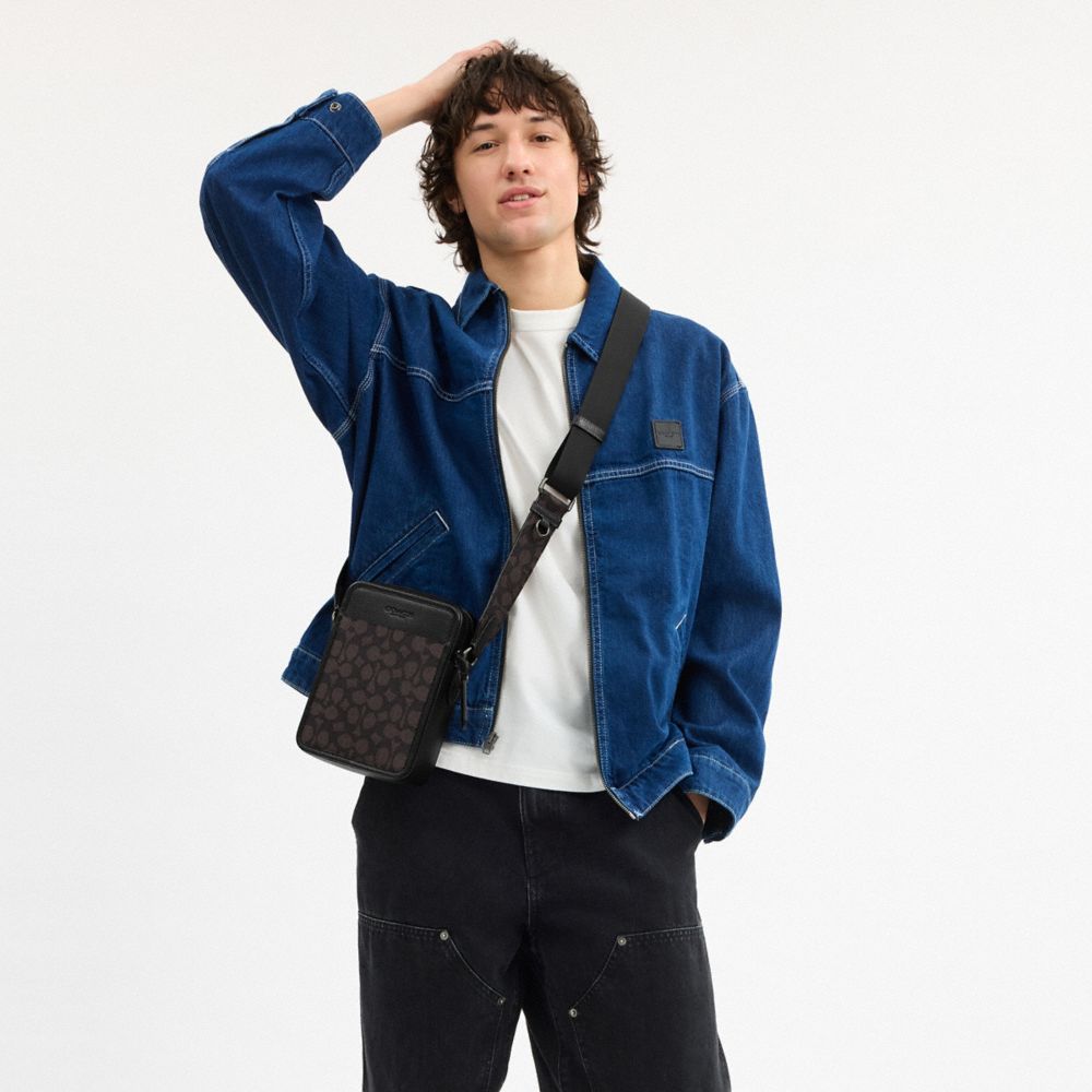 Sullivan Crossbody Bag In Signature Canvas