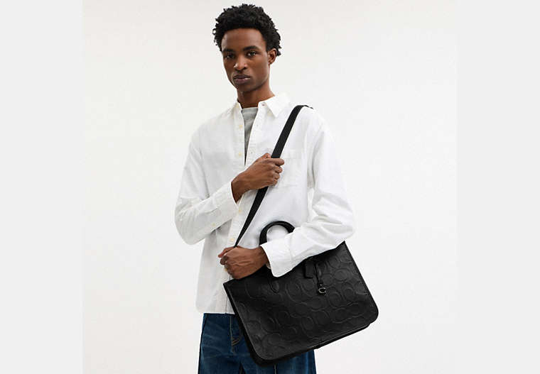 Isaac Workbag In Maxi Signature Leather