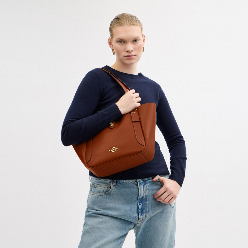 Hadley Turnlock Tote