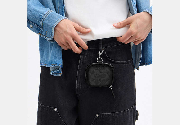 Clip On Pouch In Signature Canvas