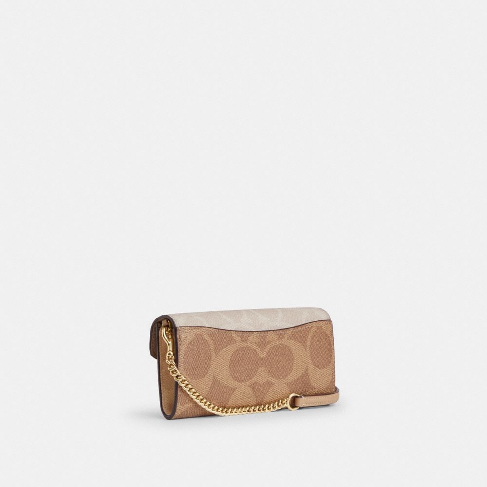 Klare Wallet With Chain In Blocked Signature Canvas