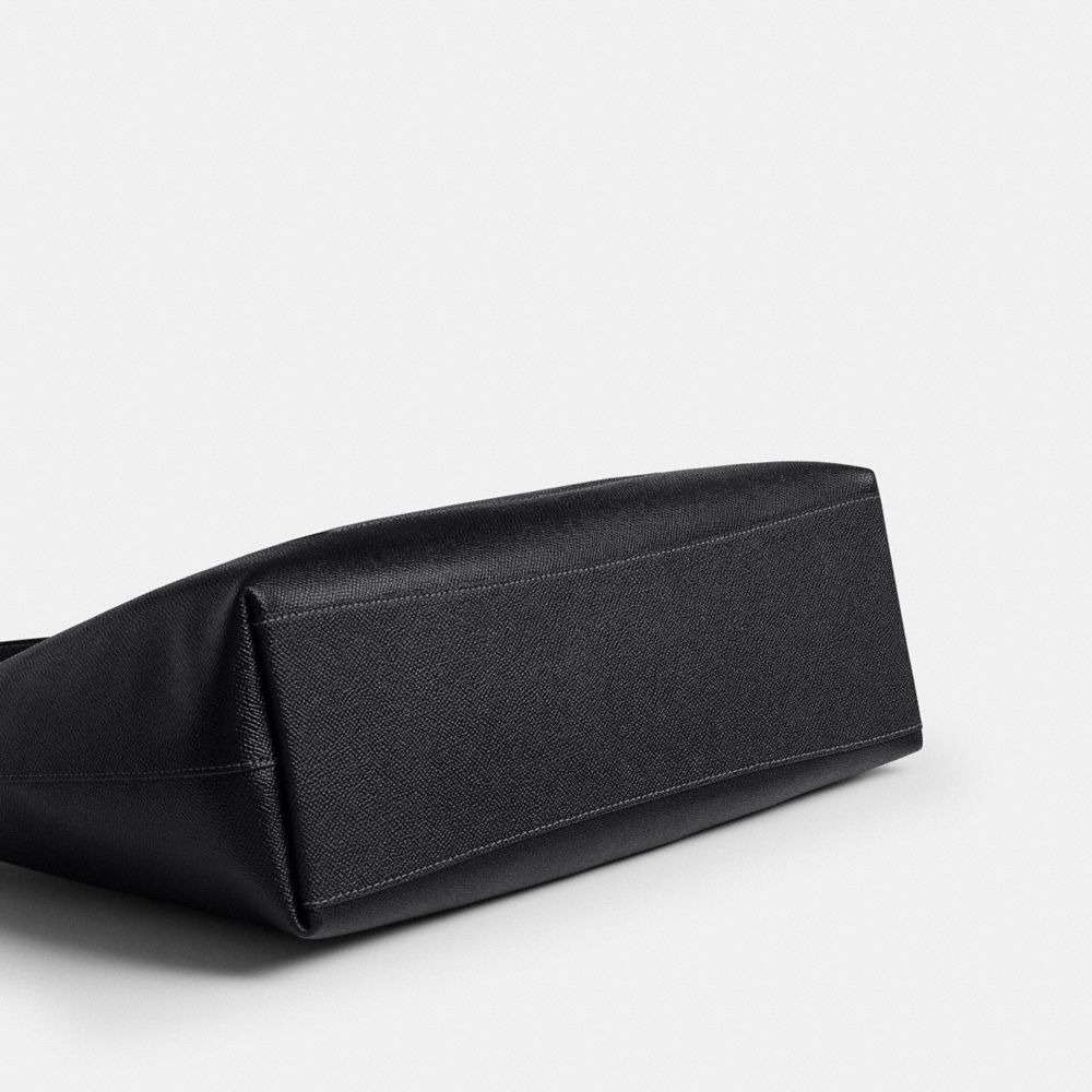Station Tote Bag In Signature Leather