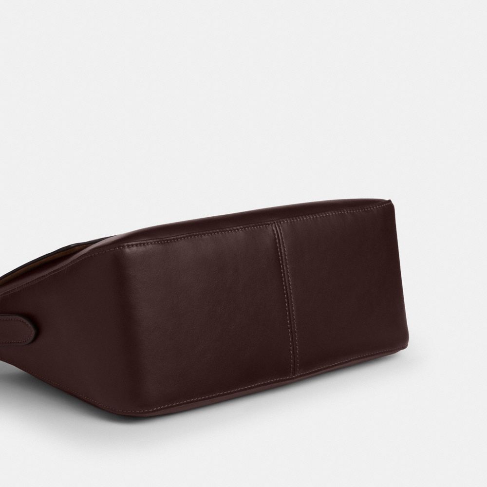 Etta Flap Bag