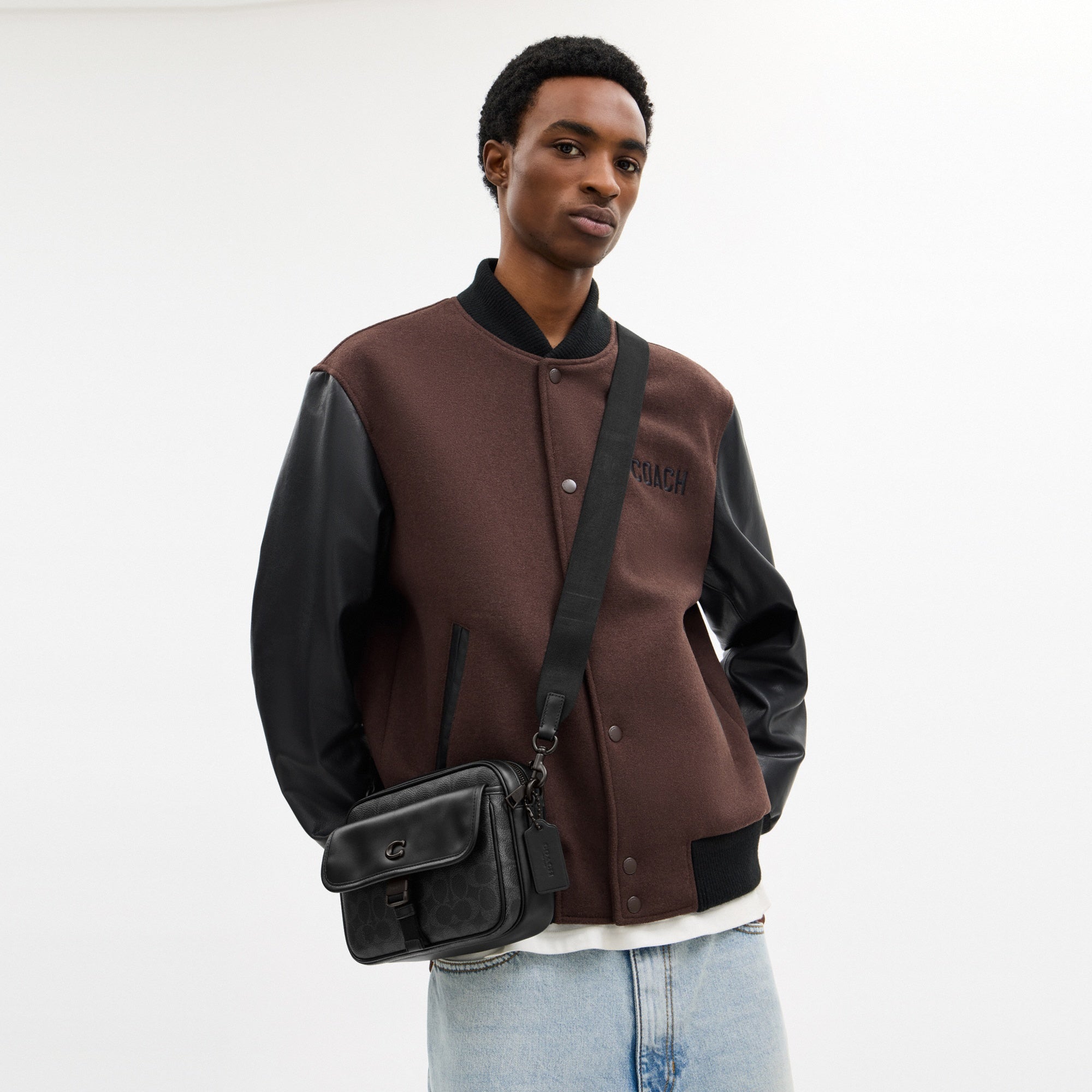 Knox Camera Bag In Signature Canvas