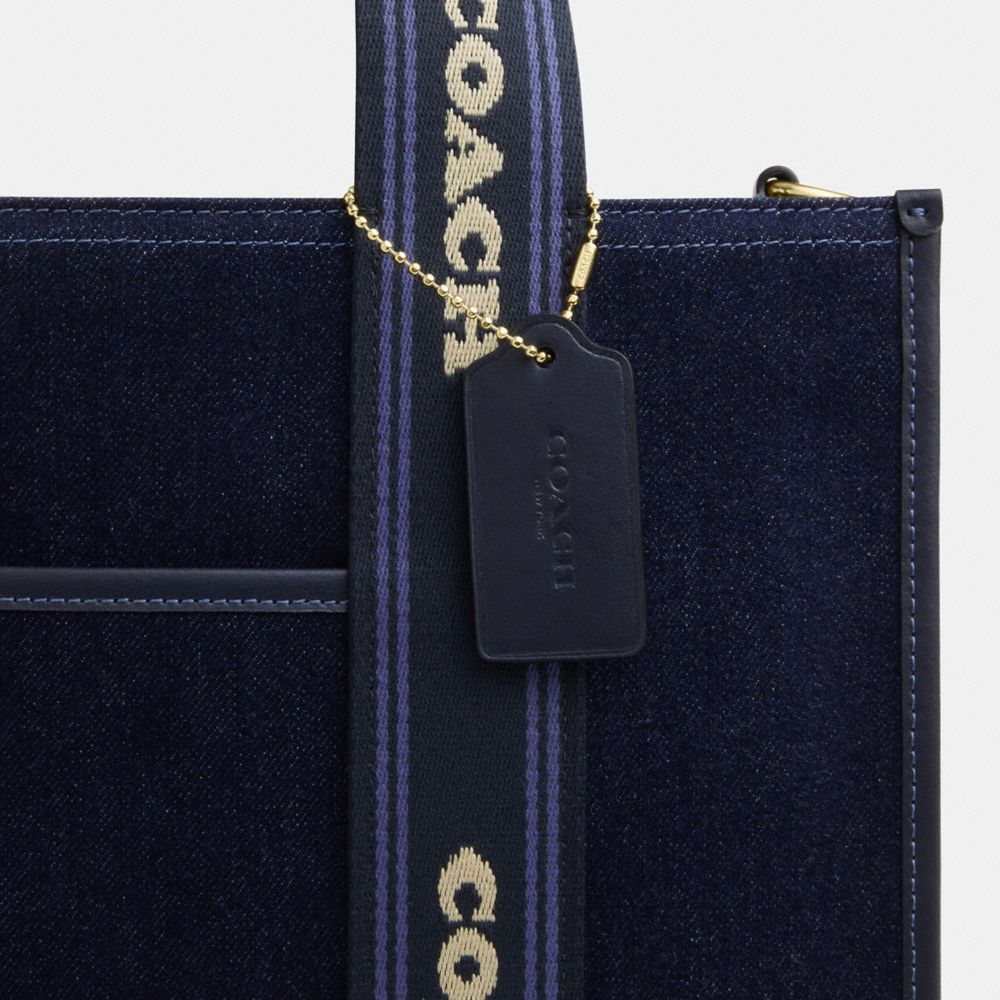Smith Tote Bag In Regenerative Cotton