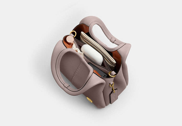 Lana Shoulder Bag 19