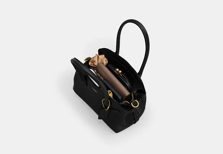Soft Empire Carryall Bag 21