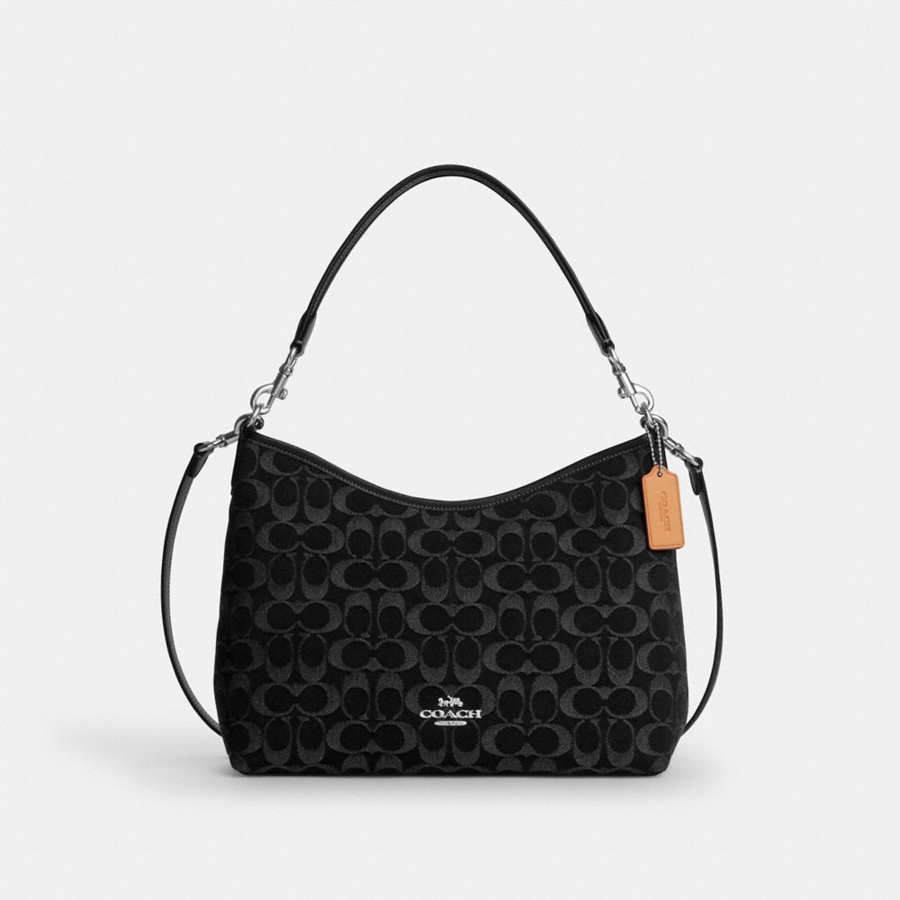 Laurel Shoulder Bag With Pockets In Loved Leather