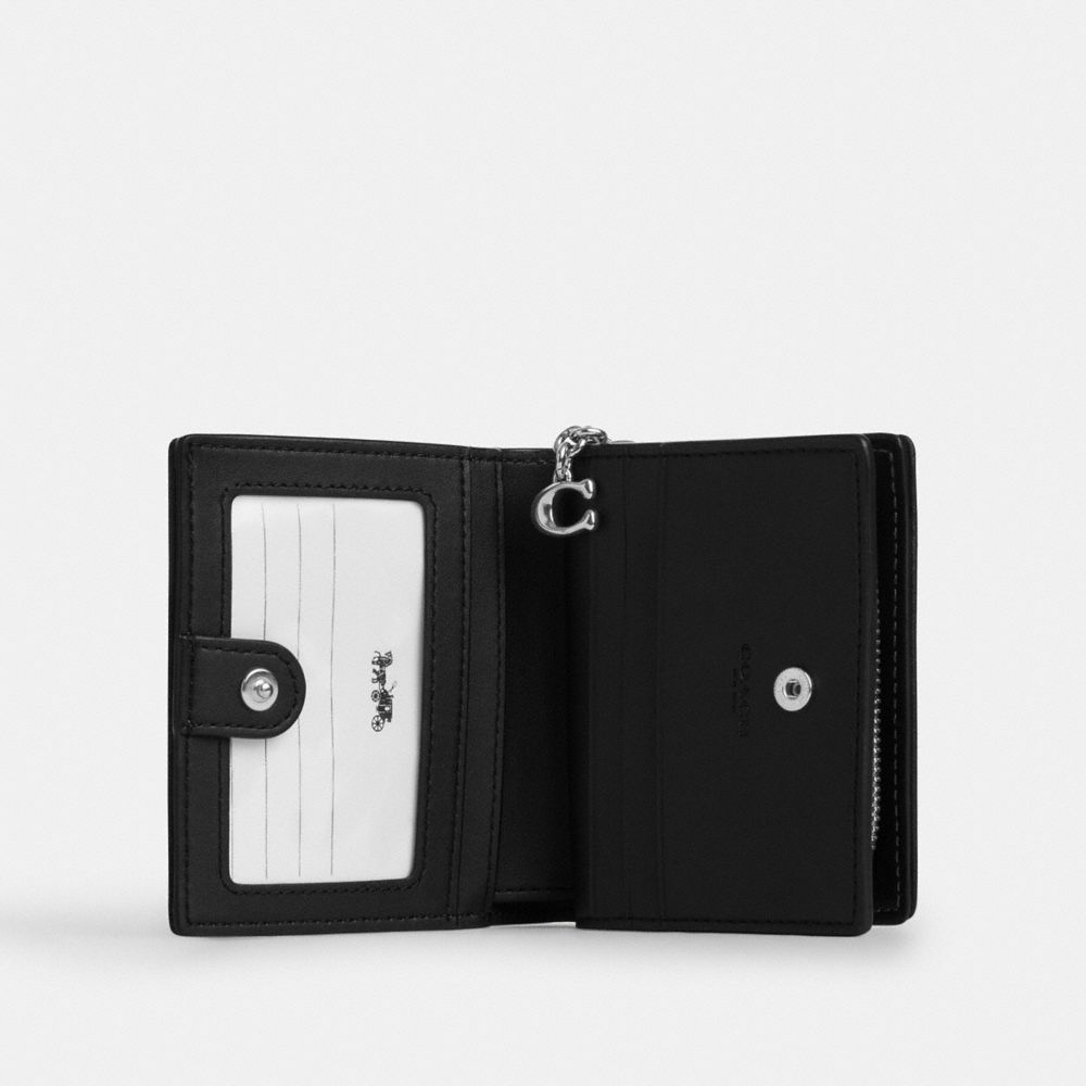 Snap Wallet In Signature Canvas