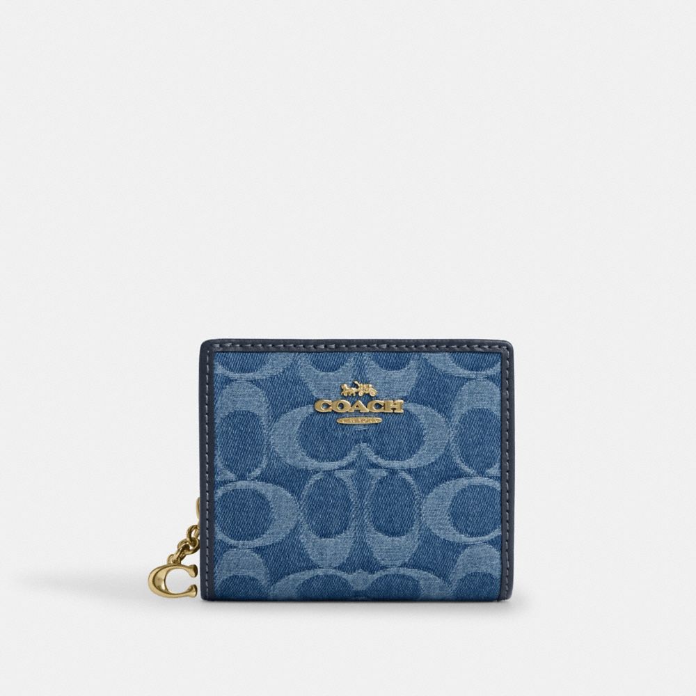 Snap Wallet In Signature Canvas