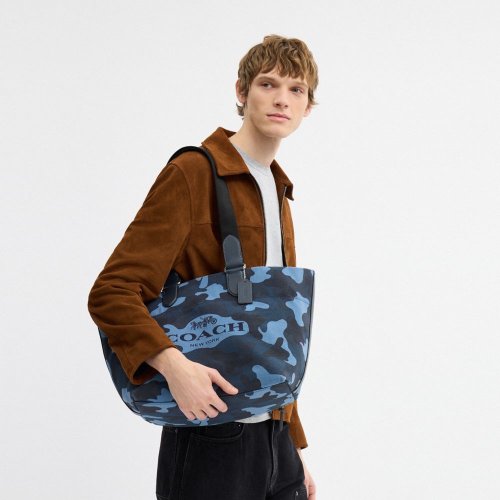 Small Tour Tote Bag With Camo Print