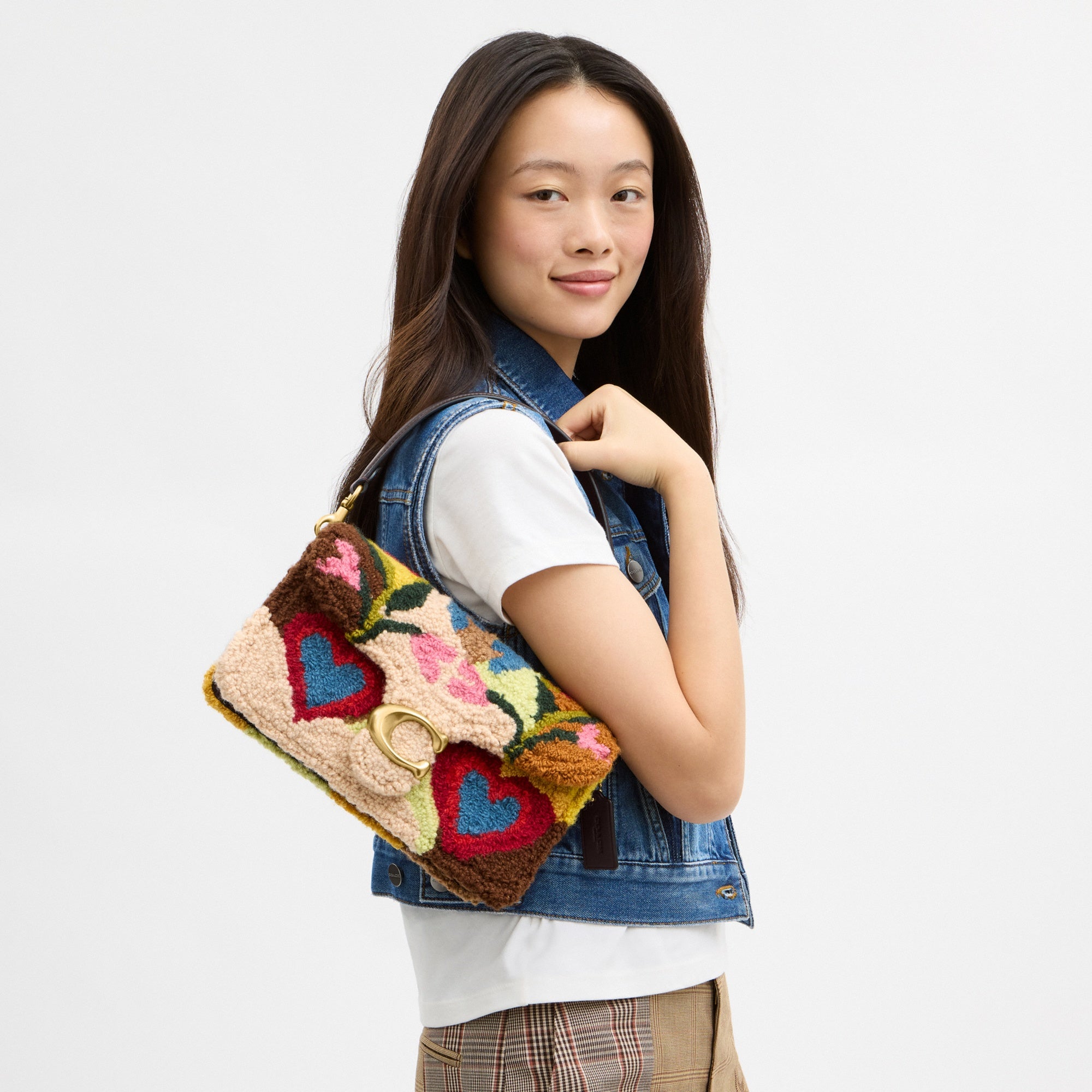 Tabby Shoulder Bag 26 With American Craft Tuft
