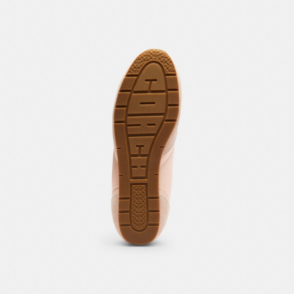 Flat Sneaker
