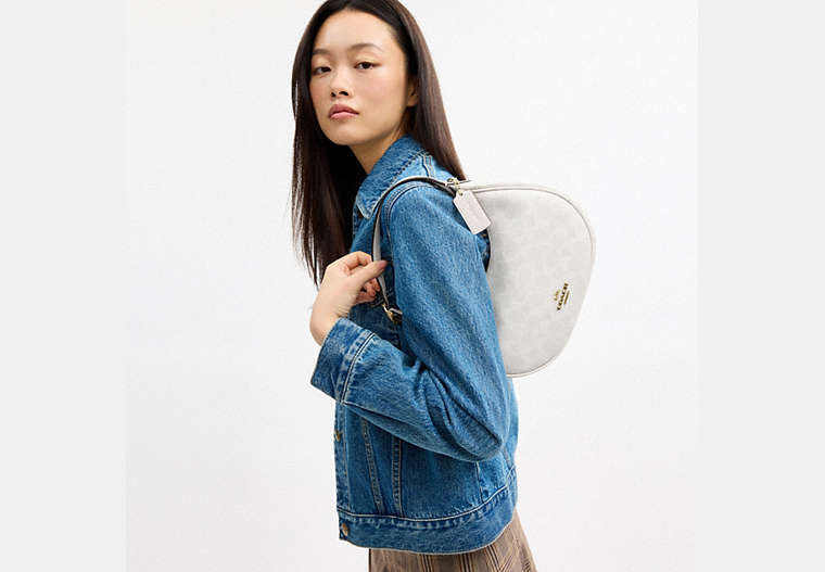 Emily Shoulder Bag In Signature Canvas