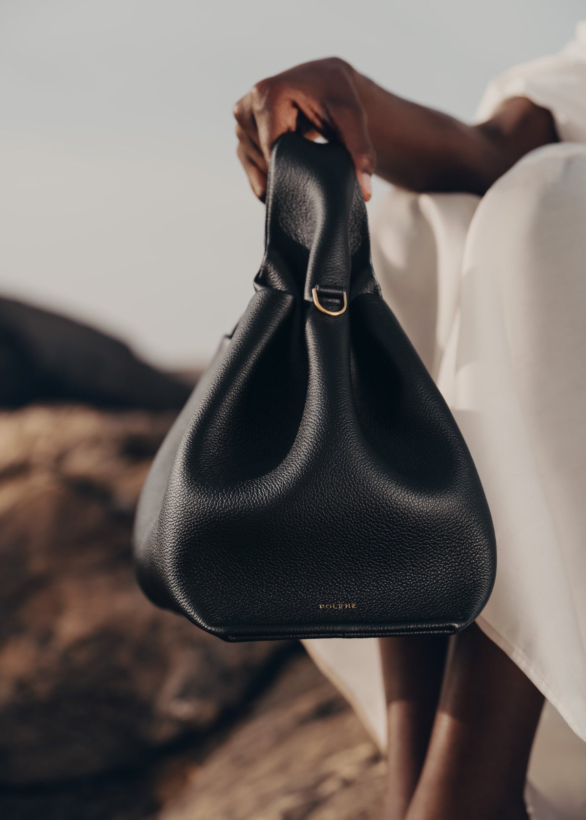 Numéro Neuf Edition Textured Black