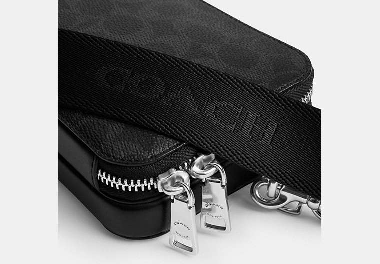 Clinton Crossbody Bag In Signature Canvas