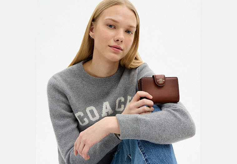 Medium Corner Zip Wallet