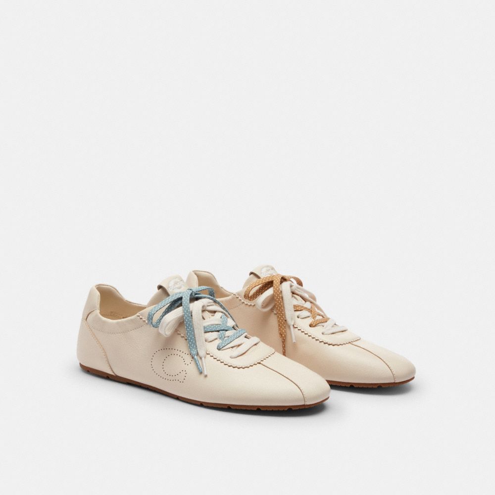 Soft Sneaker