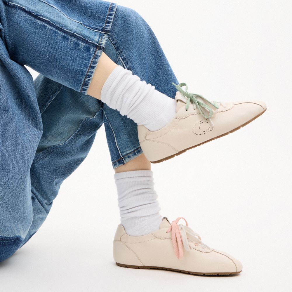 Soft Sneaker