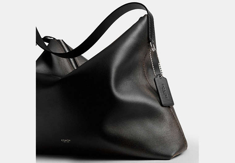 Mott Messenger Bag 38 In Loved Leather