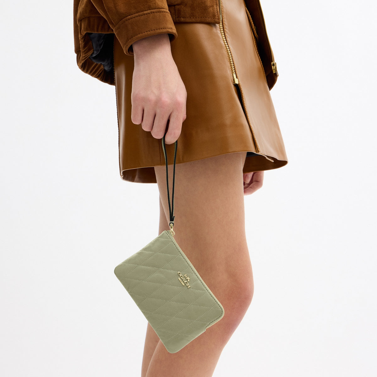 Corner Zip Wristlet With Quilting