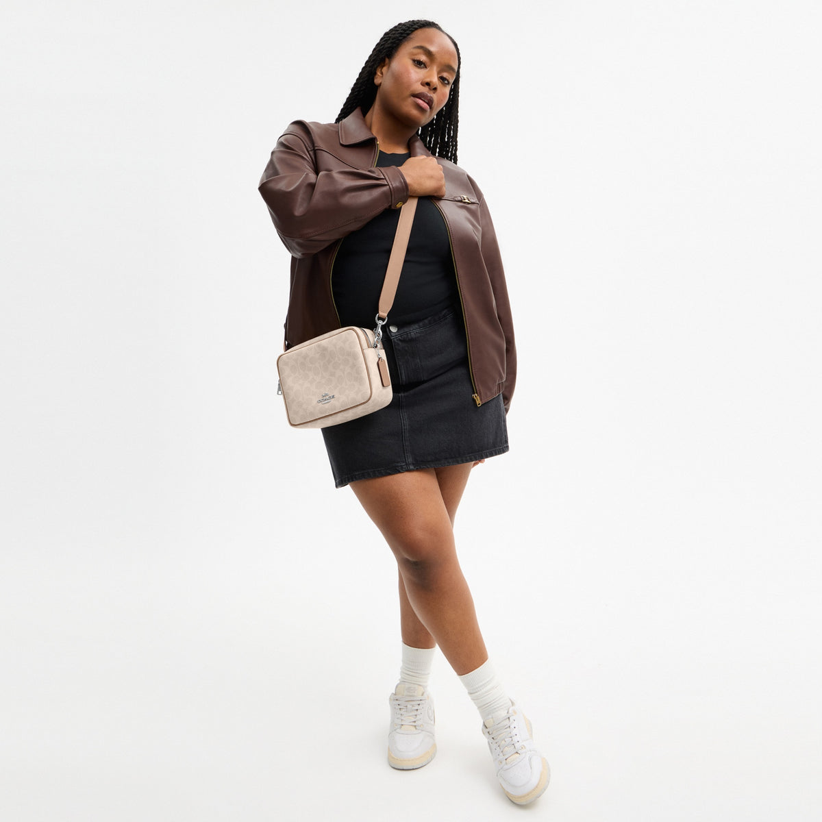Carey Crossbody Bag In Signature Canvas