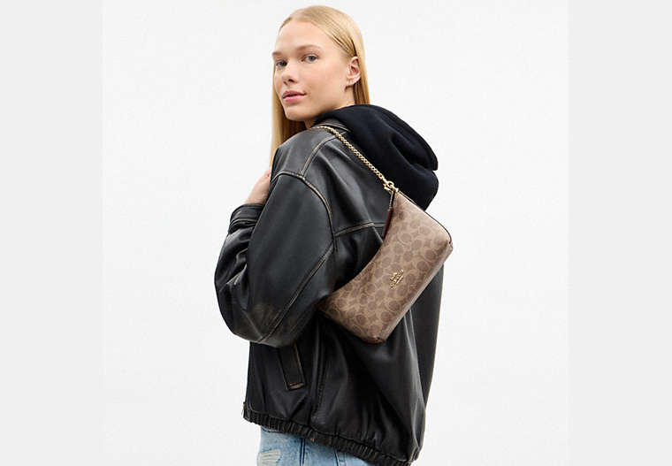 Caitlin Shoulder Bag In Signature Canvas