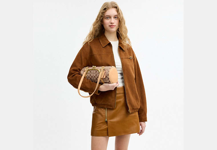 Kisslock Barrel Bag 28 In Signature Jacquard