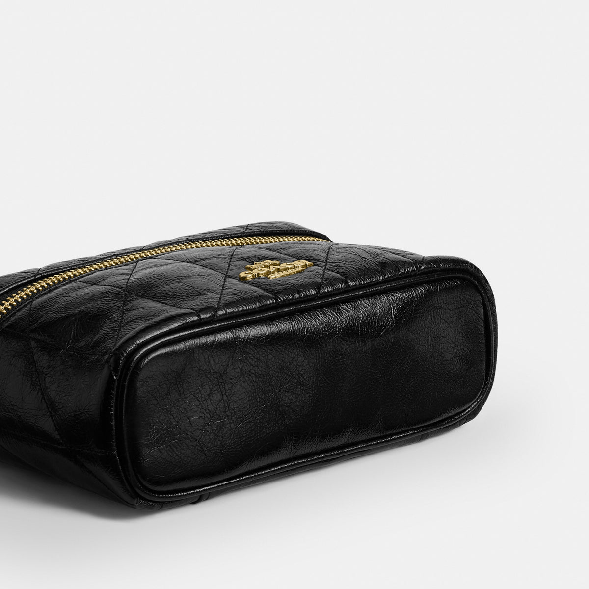 Rainer Crossbody Bag 18 With Quilting