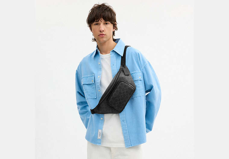Travis Belt Bag 35 In Signature Canvas